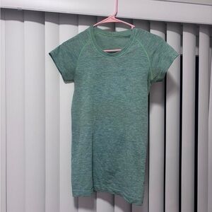 Lululemon swiftly tech tee shirt